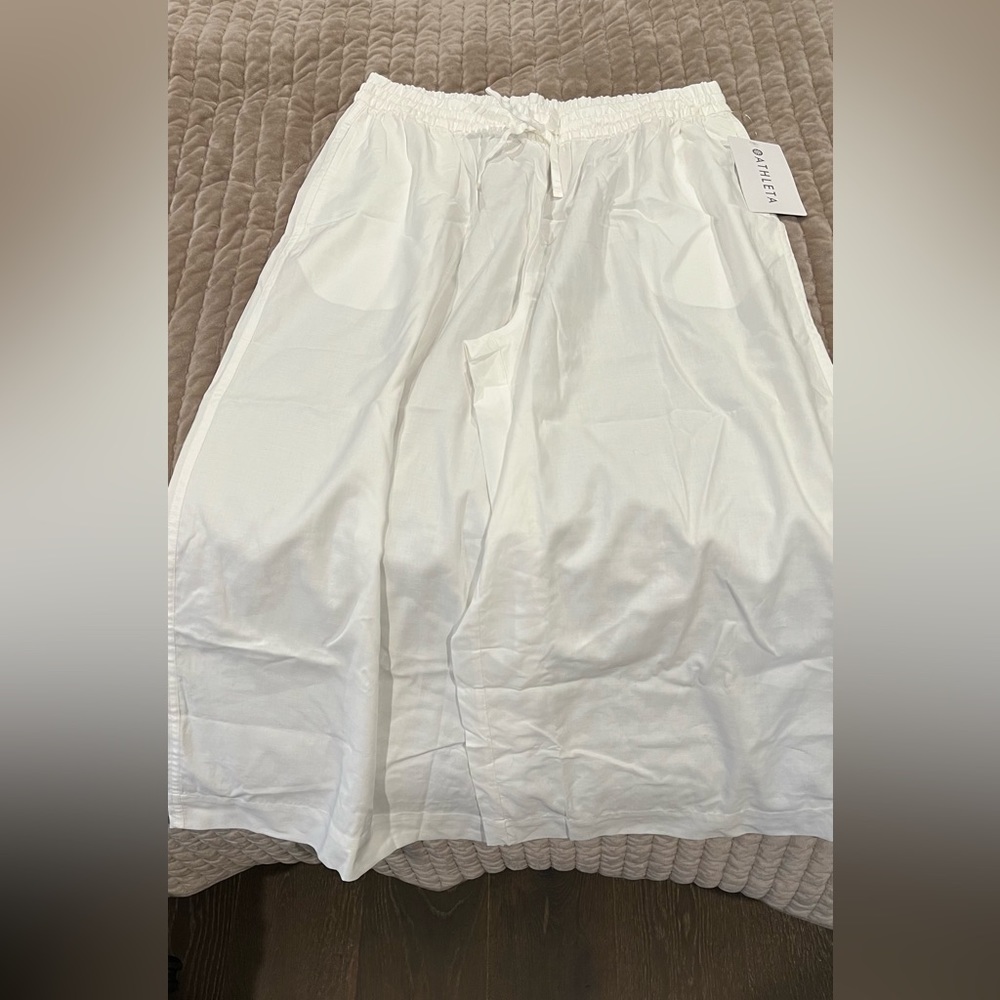 NWT White Athleta Pants